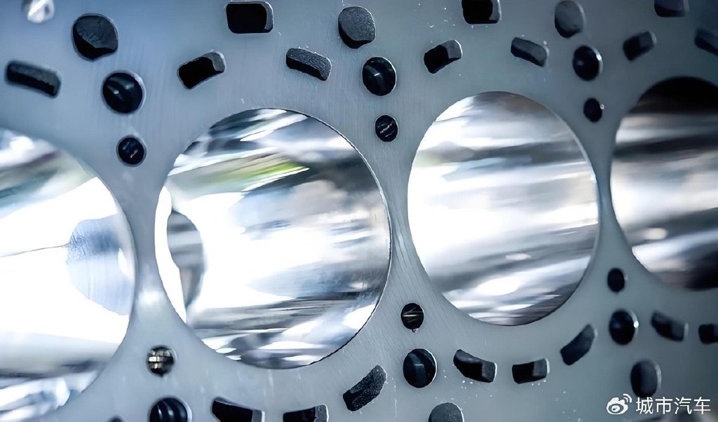 最強2.0T引擎,奔馳M139是怎樣煉成的?