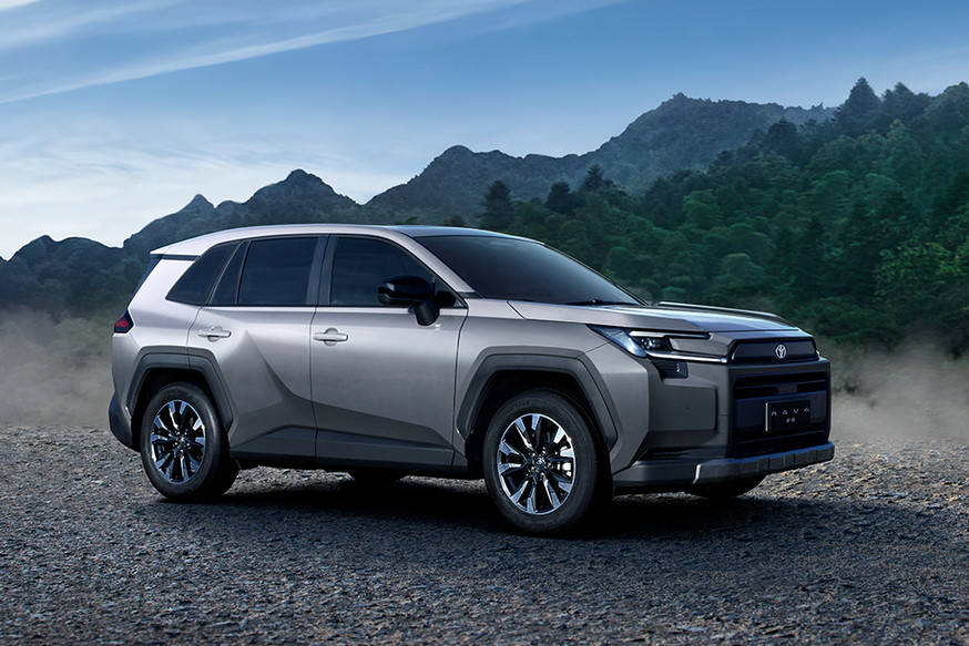 第六代豐田RAV4正式發布,15.6英寸大屏,越野前臉