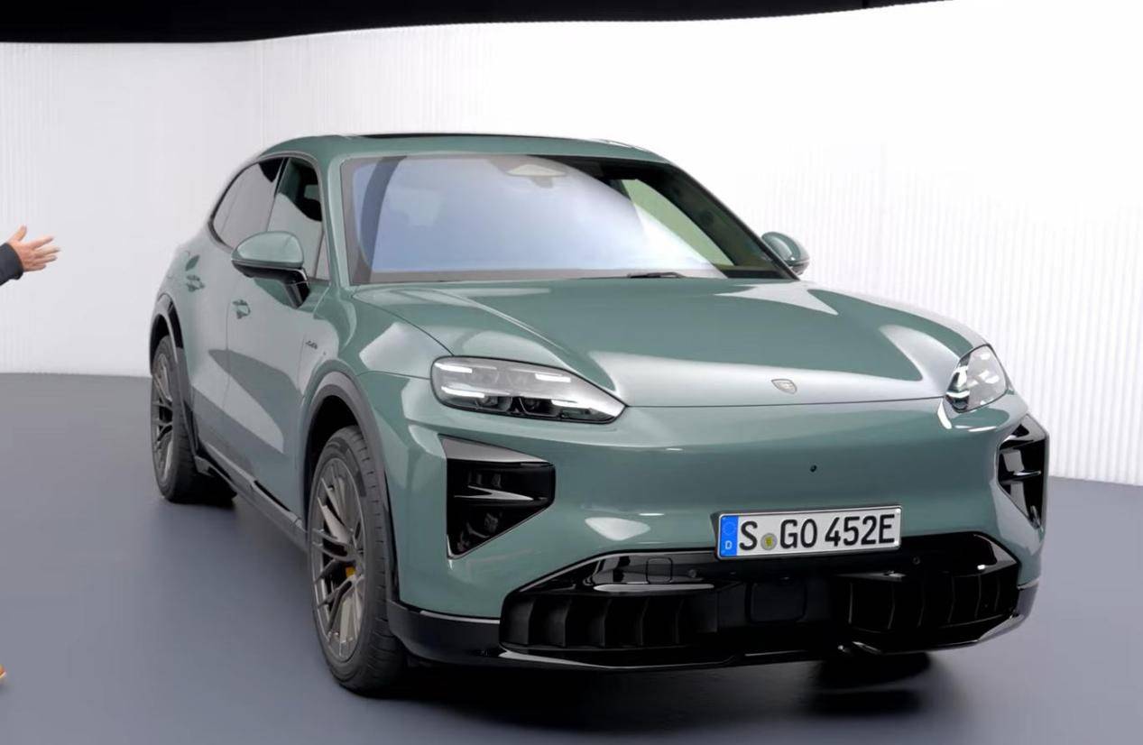 新電動卡宴,無線充電,雙電機如何做到1500Nm扭矩