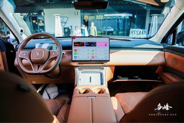 重新定義華系旗艦!試駕嵐圖泰山,37.99萬起即享百萬級豪華體驗