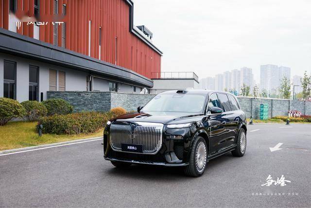 重新定義華系旗艦!試駕嵐圖泰山,37.99萬起即享百萬級豪華體驗